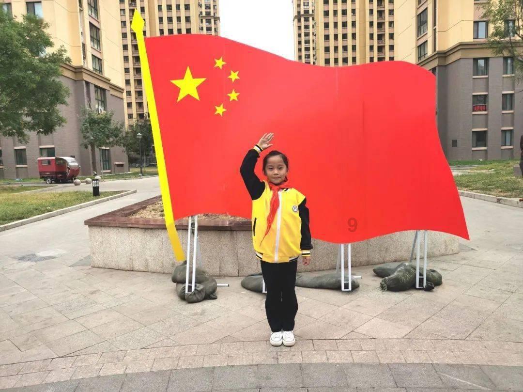 2024年华语乐坛开局就是王炸,邓紫棋沦为“最惨打工人”